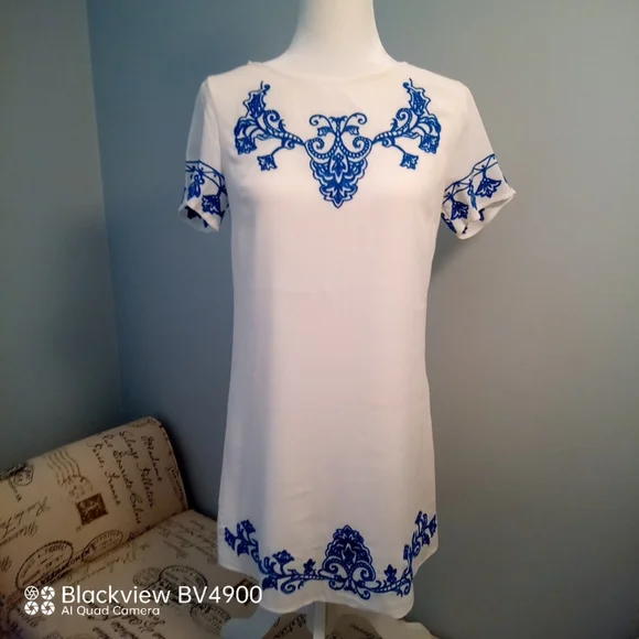 NWOT - LuLus Tale to Tell Embroidered Shift Mini Dress - Picture 3 of 4